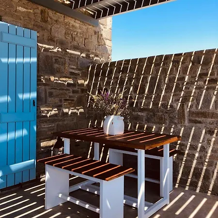 Molos * Molos (Paros)